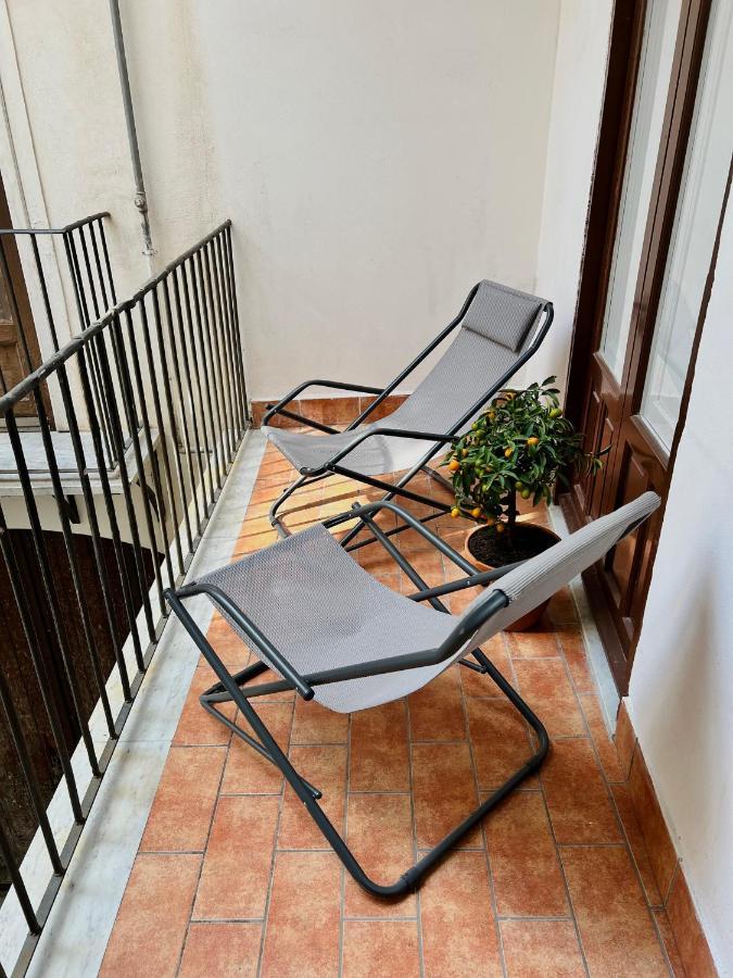 A Ballaro Apartments Palermo Ngoại thất bức ảnh