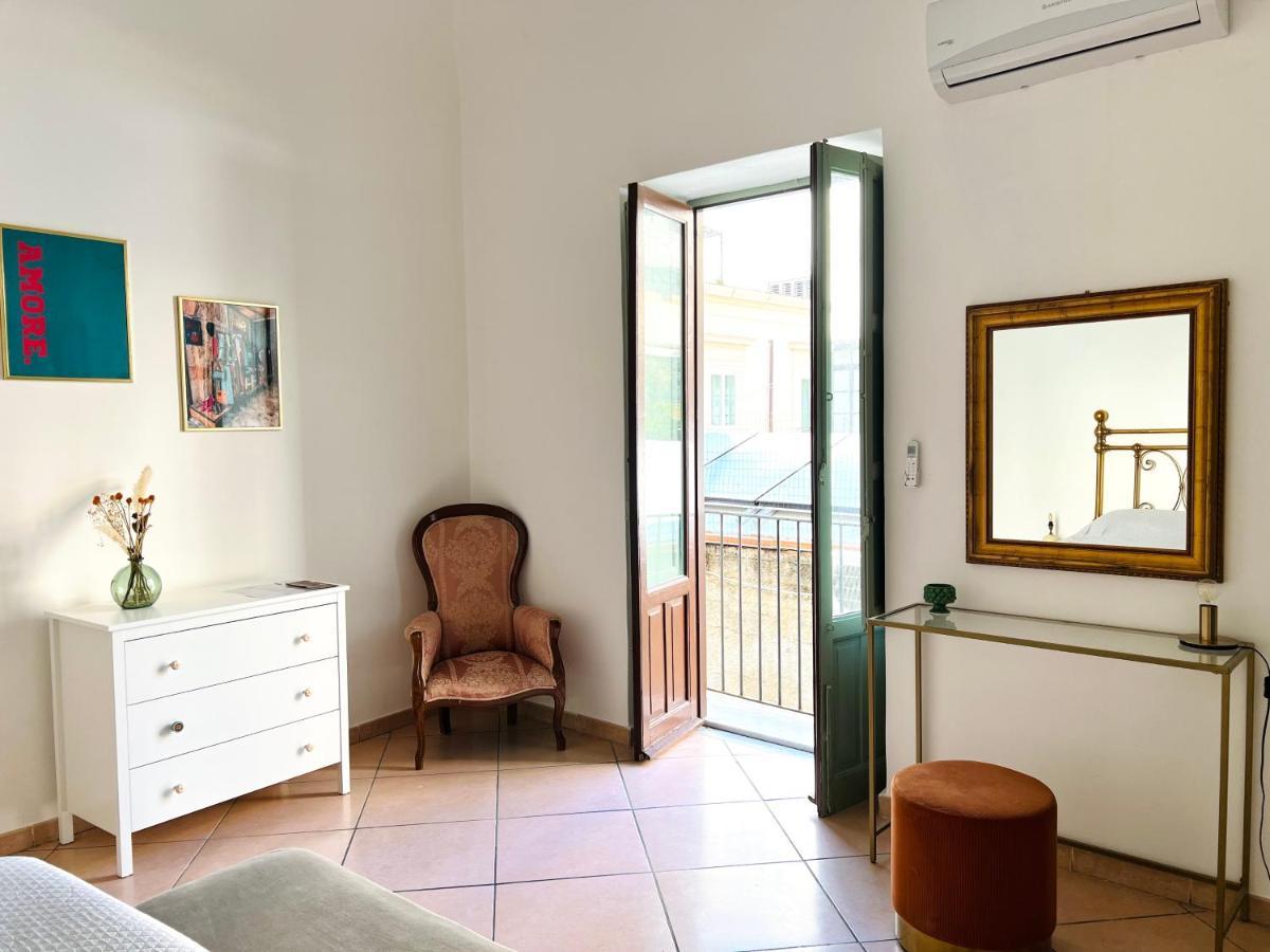 A Ballaro Apartments Palermo Ngoại thất bức ảnh